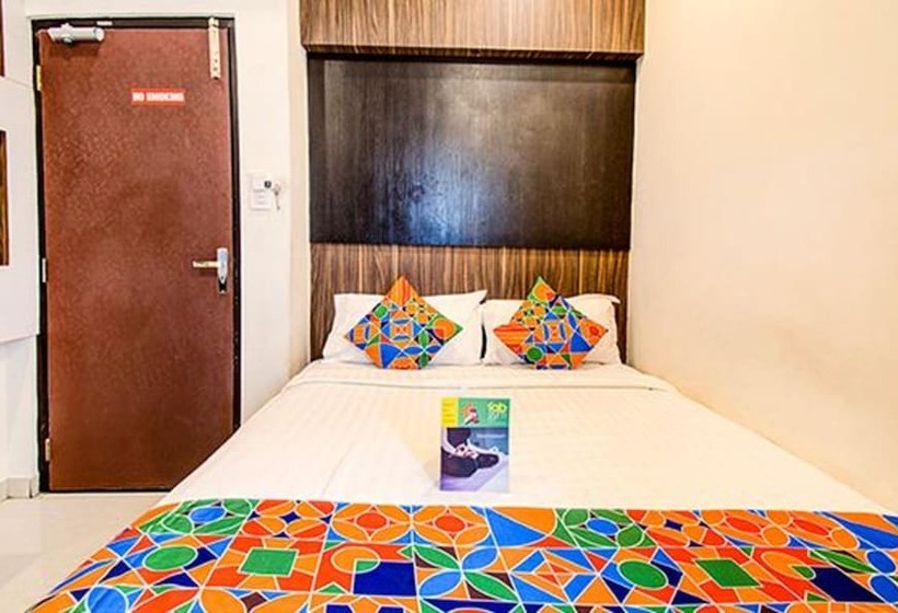 חדר דלוקס, Fabhotel Corporate Crown   Nr Jyoti Nivas University