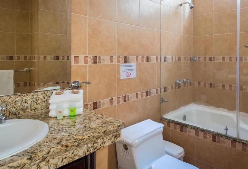 חדר סטנדרט לשלושה, Flamingo