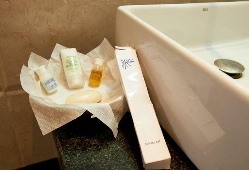 غرفة ديلوكس, Golden View