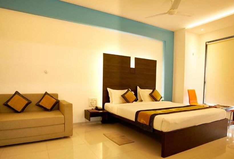 غرفة ديلوكس, Golden View