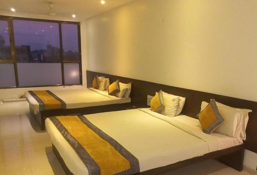 غرفة ديلوكس عائلية, Golden View