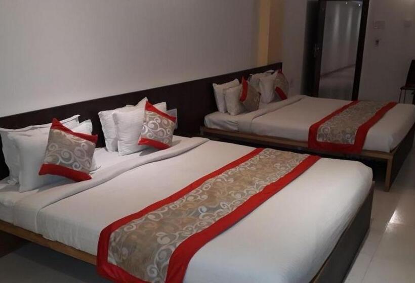 غرفة ديلوكس عائلية, Golden View