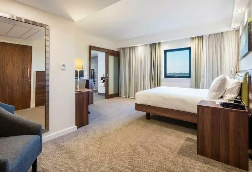 身障者適用スタンダードルーム, Hampton By Hilton Humberside Airport