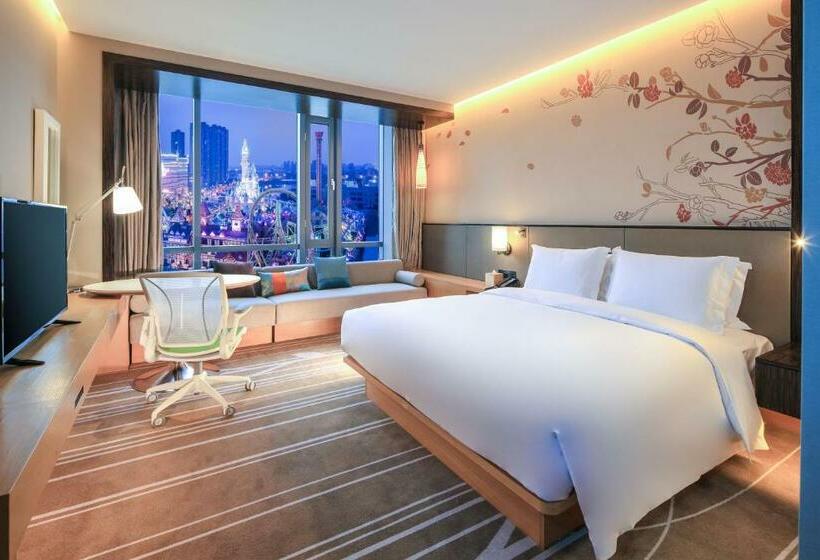 Büyük Çift Kişilik Yataklı Standart Oda, Hilton Garden Inn Ningbo