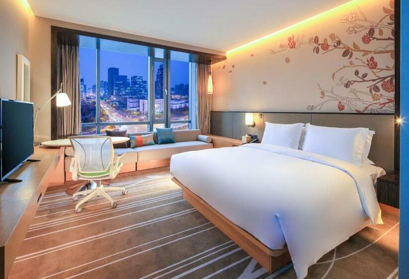 Büyük Çift Kişilik Yataklı Standart Oda, Hilton Garden Inn Ningbo