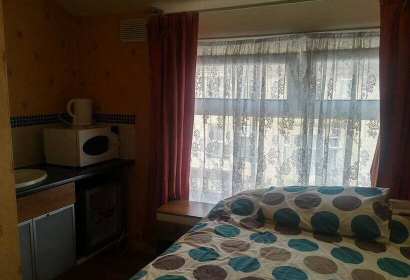 豪华房间, Ivanhoe