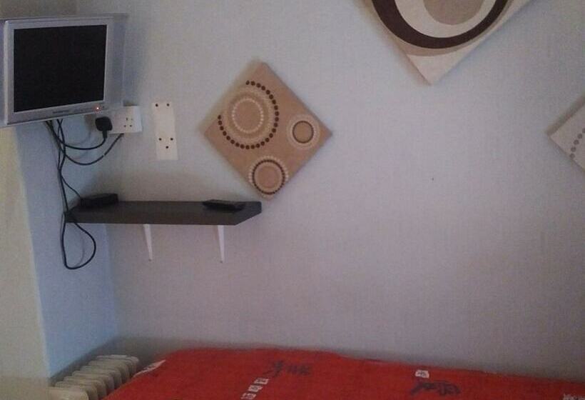 豪华单人间, Ivanhoe