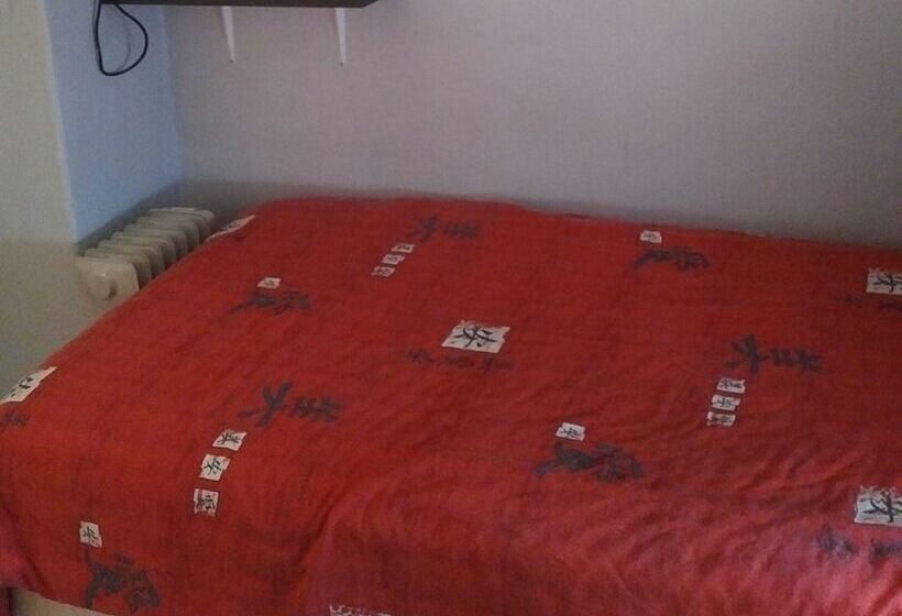 豪华单人间, Ivanhoe