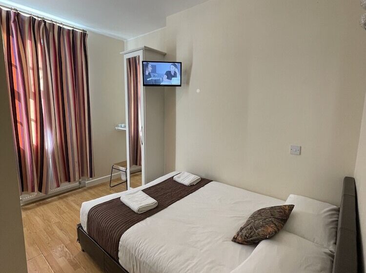 Номер Стандарт, Kings Cross Hotel London