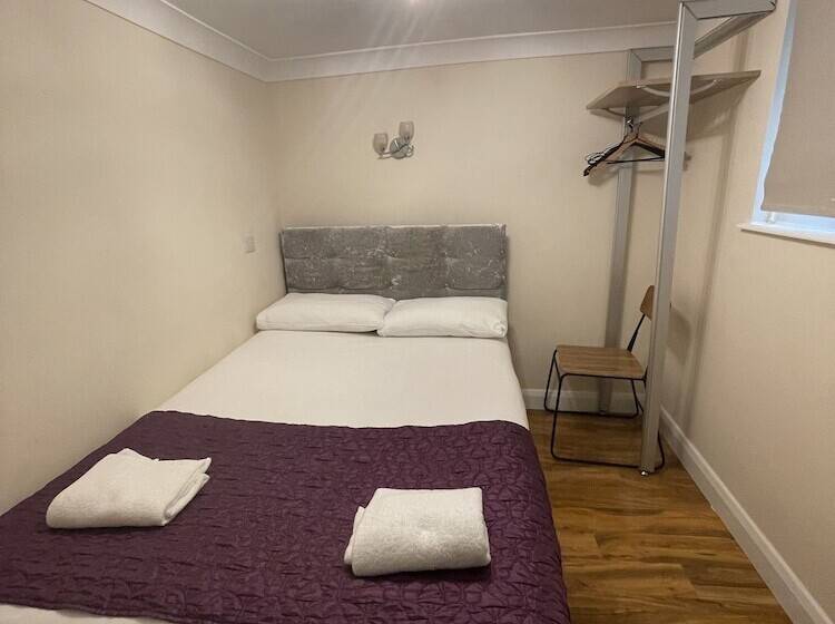 Номер Стандарт, Kings Cross Hotel London