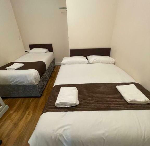 Номер Стандарт Трехместный, Kings Cross Hotel London