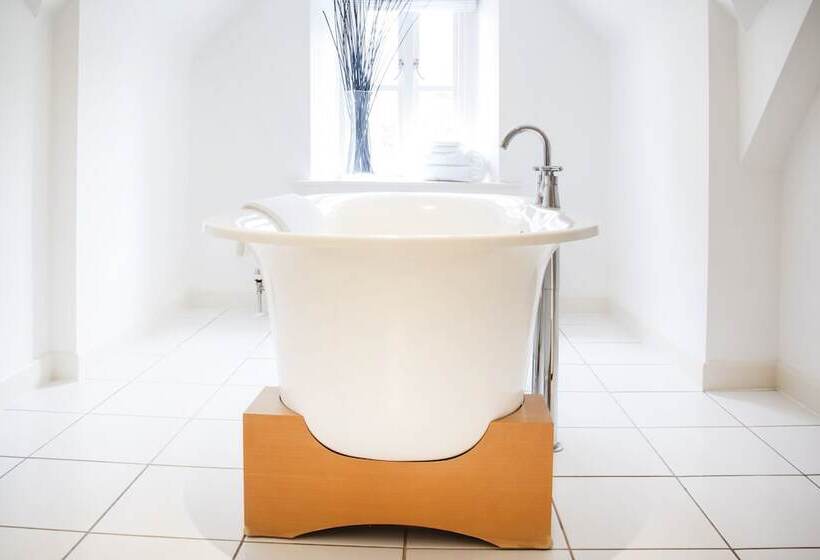 דירת חדר, Lanes