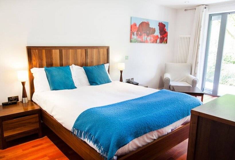 דירת שני חדרים, Lanes