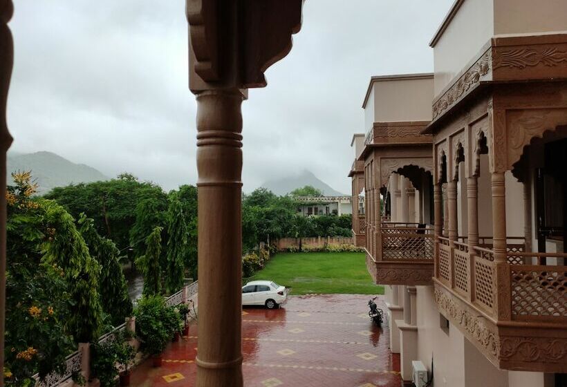 Habitació Deluxe Vista Muntanya, Naand Pushkar