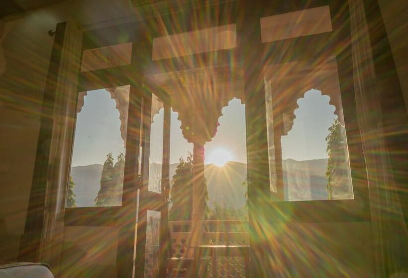 Habitació Deluxe Vista Muntanya, Naand Pushkar