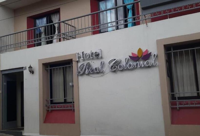 Стандартный Номер Кровать Кинг, Real Colonial