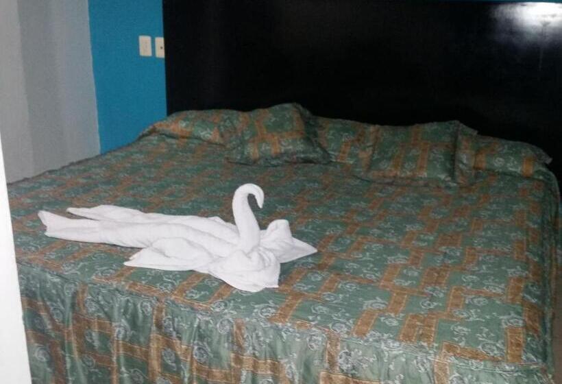 Стандартный Номер Кровать Кинг, Real Colonial