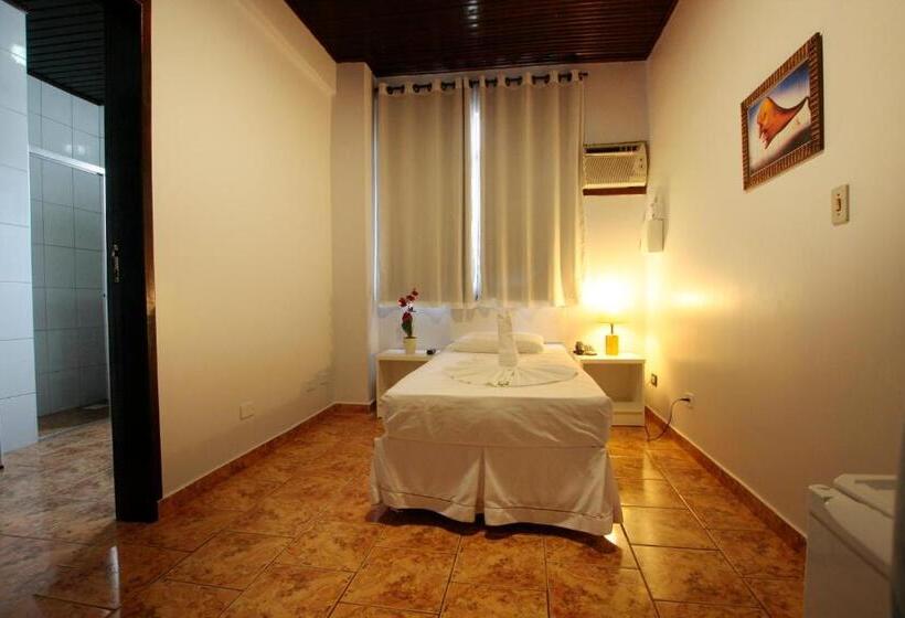 标准单人间, Iguassu Flats