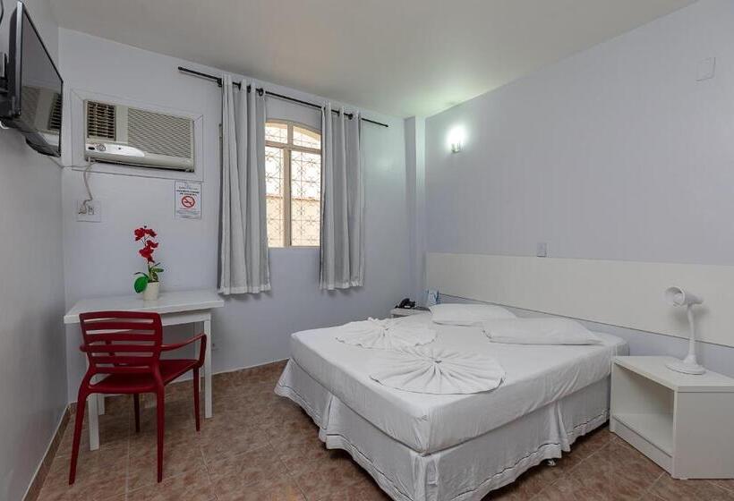 四人标准间, Iguassu Flats