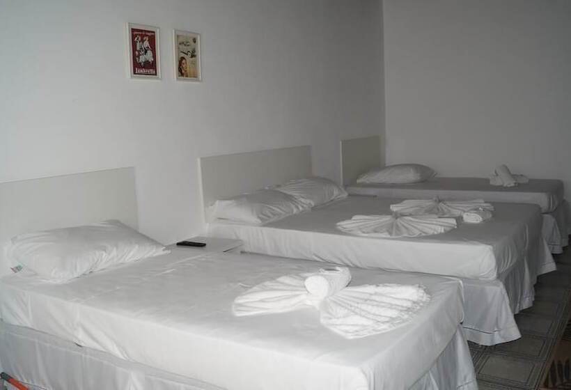 四人标准间, Iguassu Flats