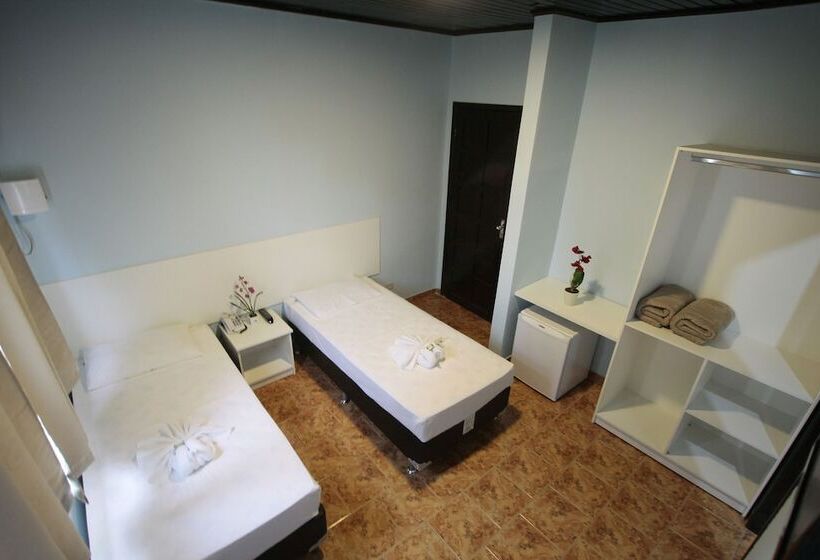 标准间, Iguassu Flats