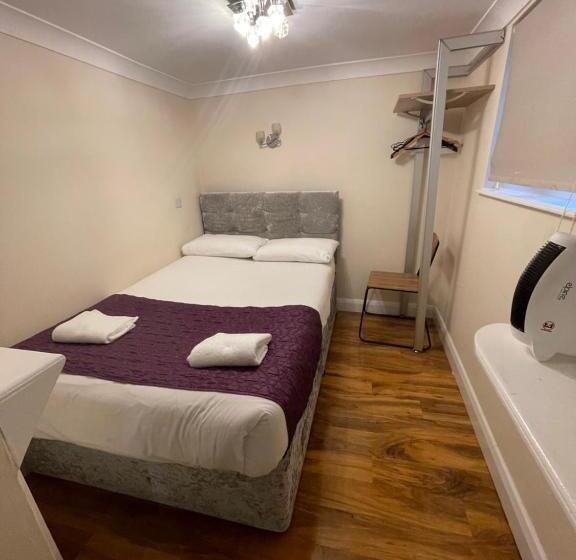 Номер Стандарт, Kings Cross Hotel London