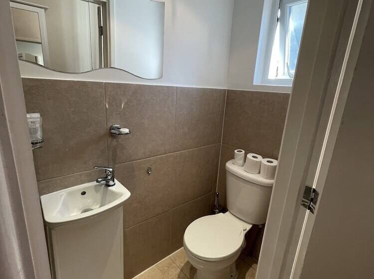 Номер Стандарт Трехместный, Kings Cross Hotel London