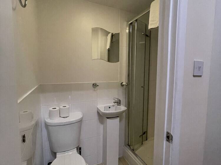 Номер Стандарт Индивидуальный, Kings Cross Hotel London