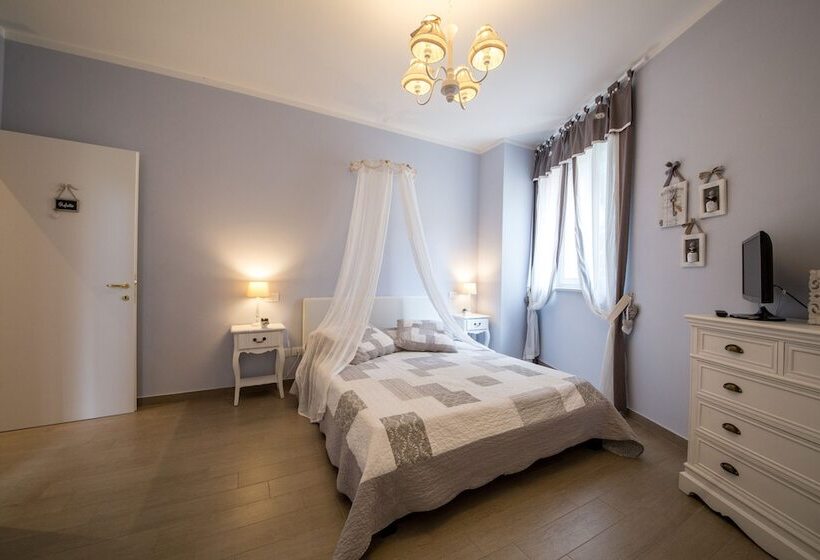 اتاق استاندارد, La Vecchia Tenenza B&b