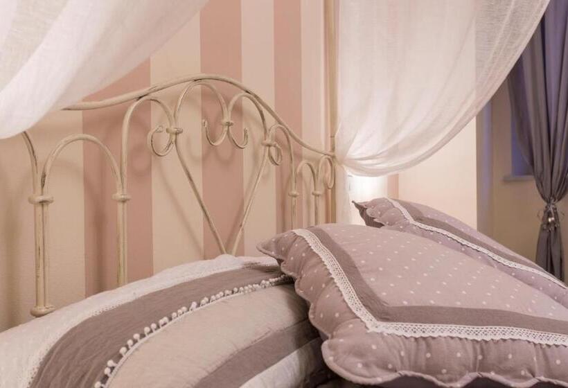 آپارتمان لوکس 1 خوابه, La Vecchia Tenenza B&b