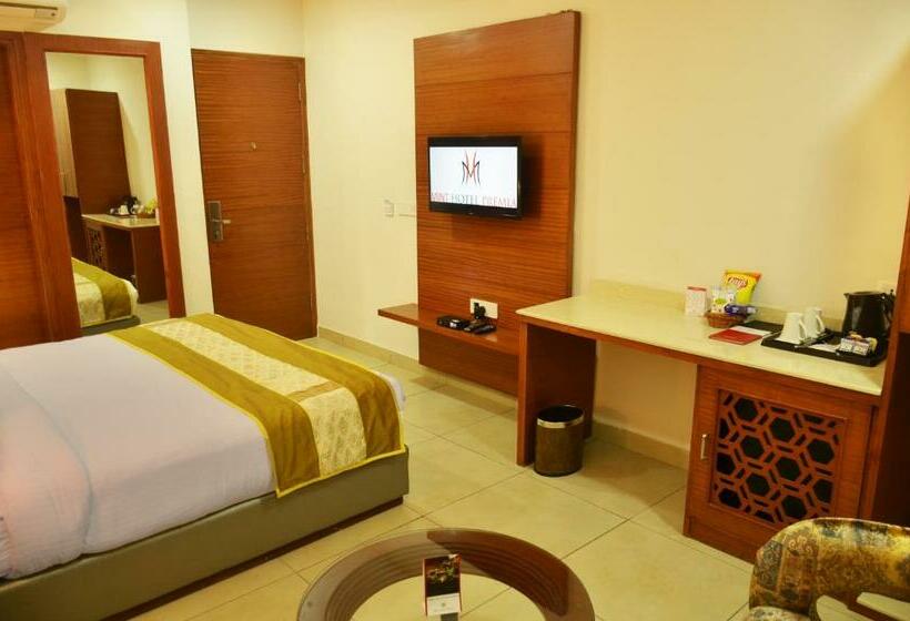 غرفة قياسية سرير كينج, Mint Hotel Premia Chandigarh, Zirakpur
