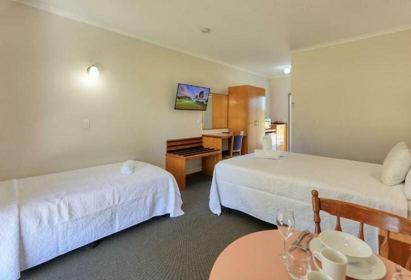 스탠다드 싱글 룸 싱글침대, Chinchilla Great Western Motor Inn