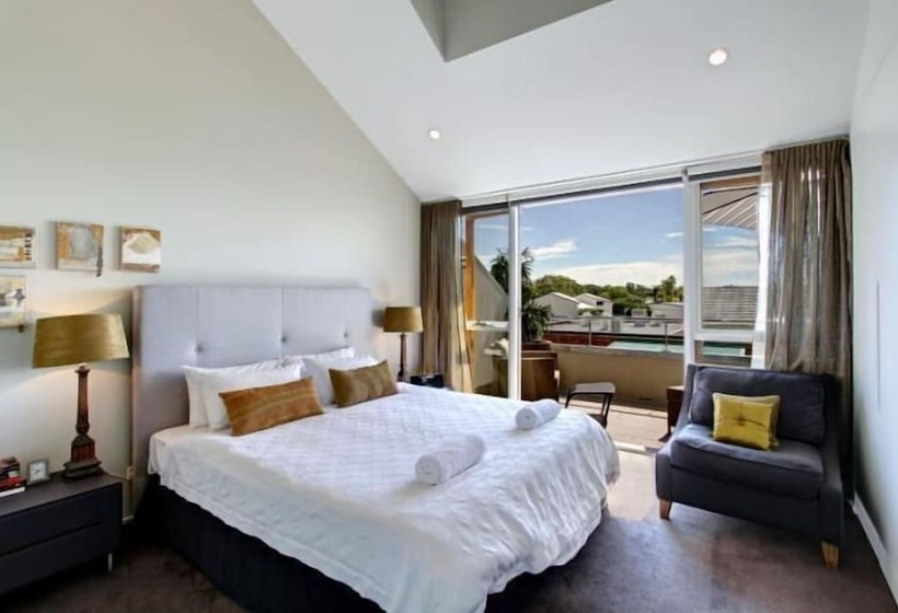 带泳池景观及3个卧室的公寓, The Butter Factory Byron Bay