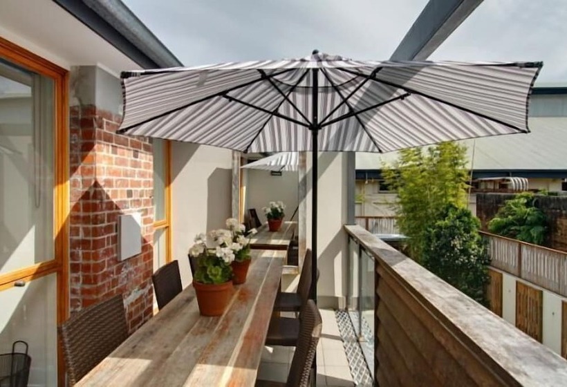 带泳池景观及3个卧室的公寓, The Butter Factory Byron Bay