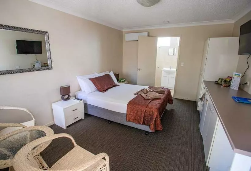 اتاق استاندارد, Tropicana Motel