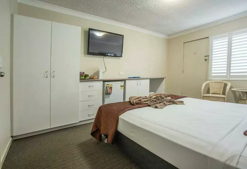 اتاق استاندارد, Tropicana Motel