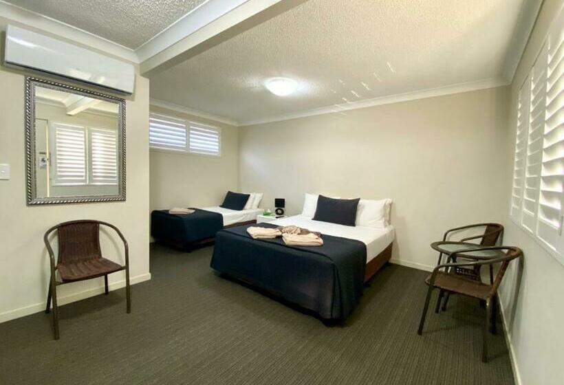 Номер Стандарт, Tropicana Motel