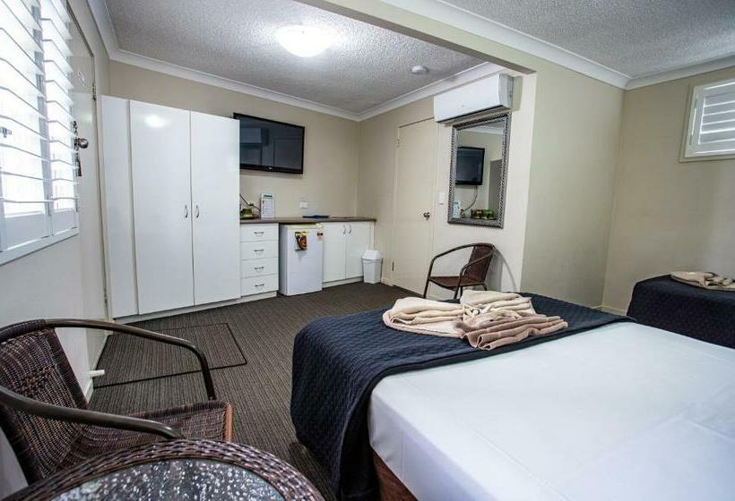 Номер Стандарт, Tropicana Motel