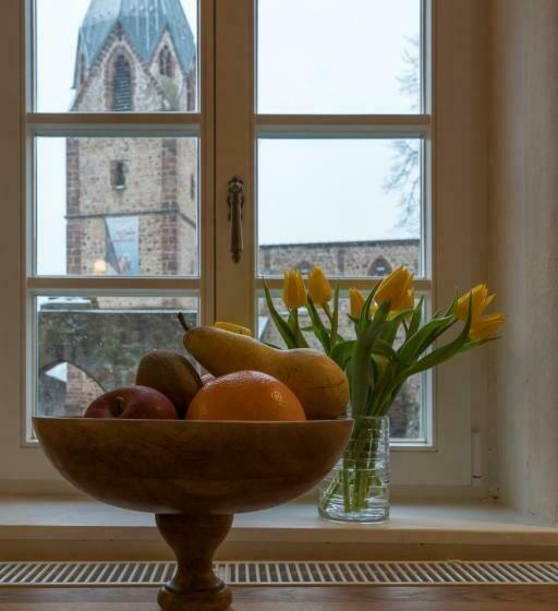 Полулюкс, Altstadthotel Treysa