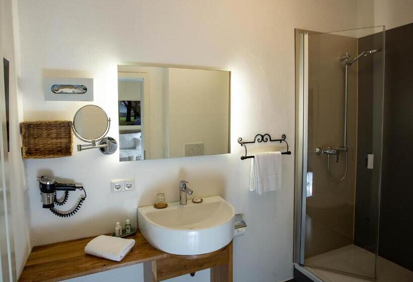 Номер Стандарт, Altstadthotel Treysa
