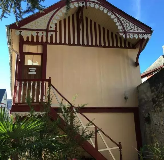 اتاق استاندارد, Chalet Des Palmiers