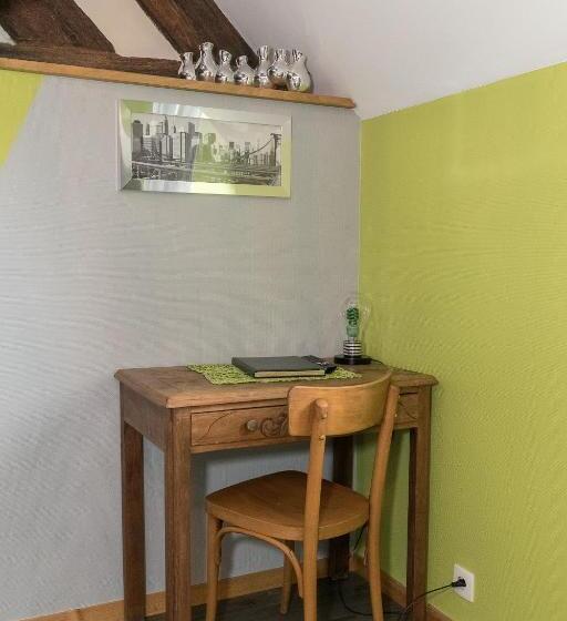 חדר משפחתי, Chambres D Hôtes