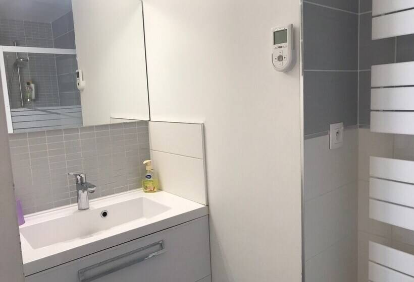 غرفة قياسية, Lavoisier