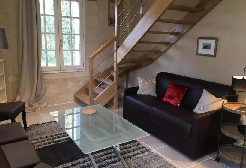 １ベッドルームハウス, Les Colonnes De Chanteloup