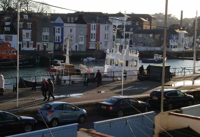 غرفة قياسية ذات إطلالة, The Anchorage