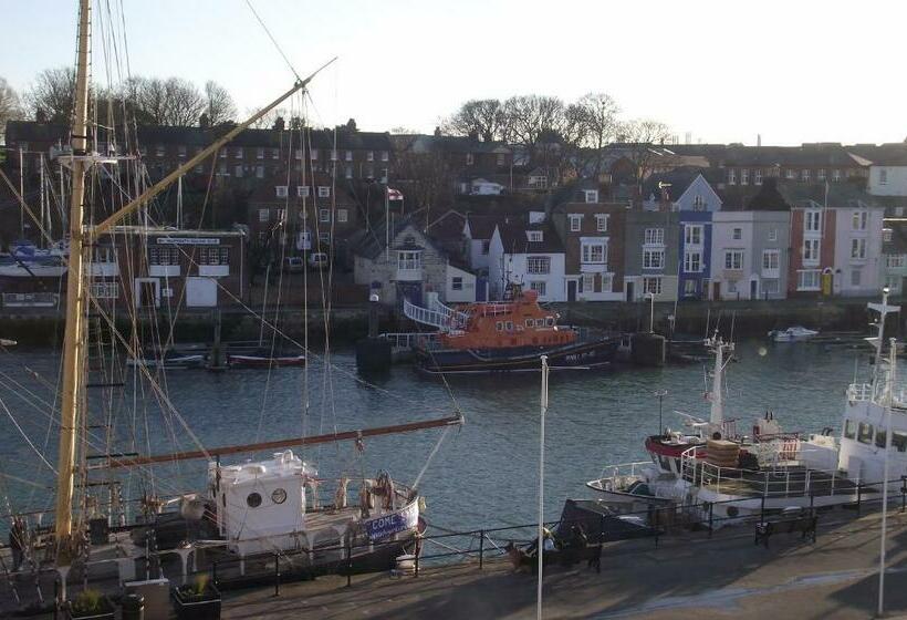 غرفة قياسية ذات إطلالة, The Anchorage