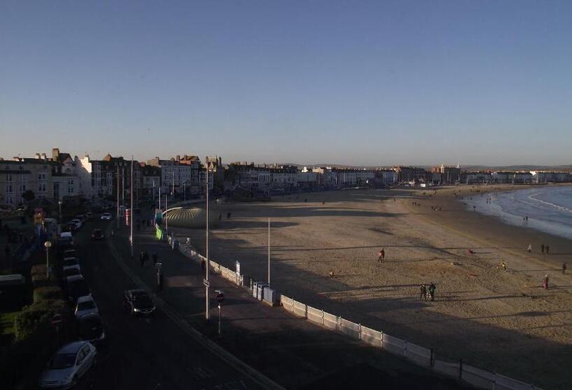 غرفة قياسية مطلّة علي البحر, The Anchorage