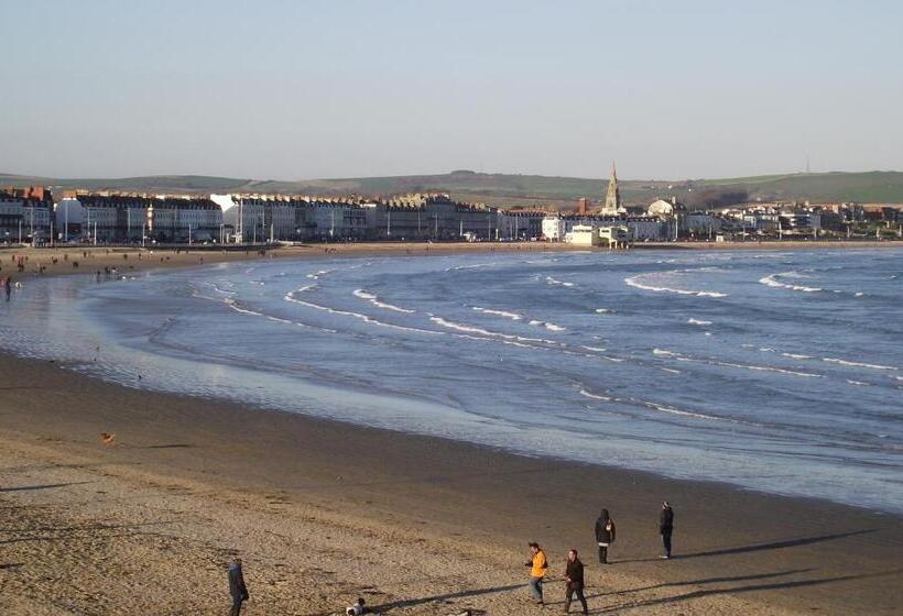 غرفة عائلية مطلّة علي البحر, The Anchorage