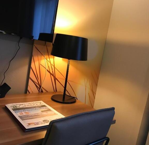 スタンダードルーム, Bed & Breakfast Van Marion