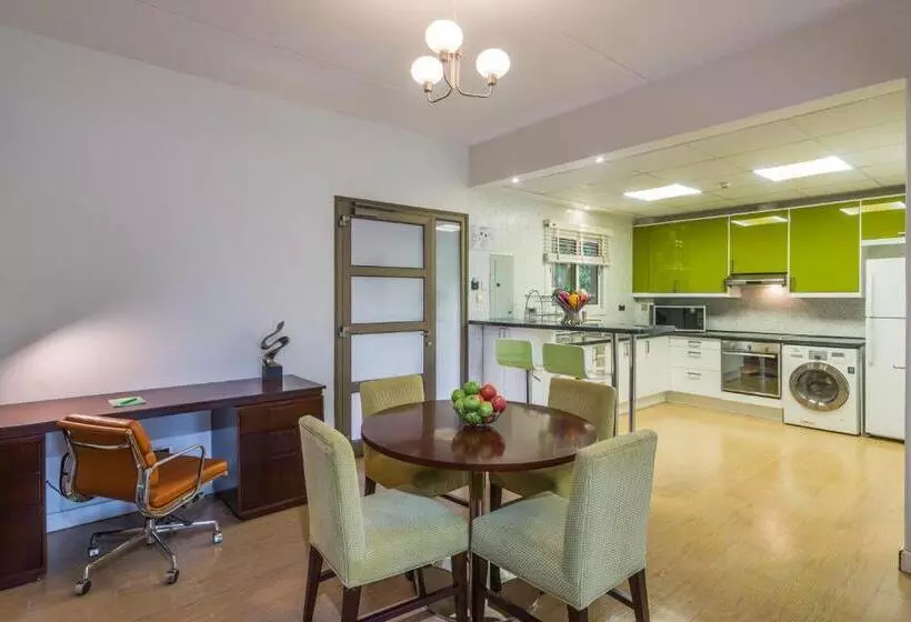 Villa 1 Makuuhuone, Alreem